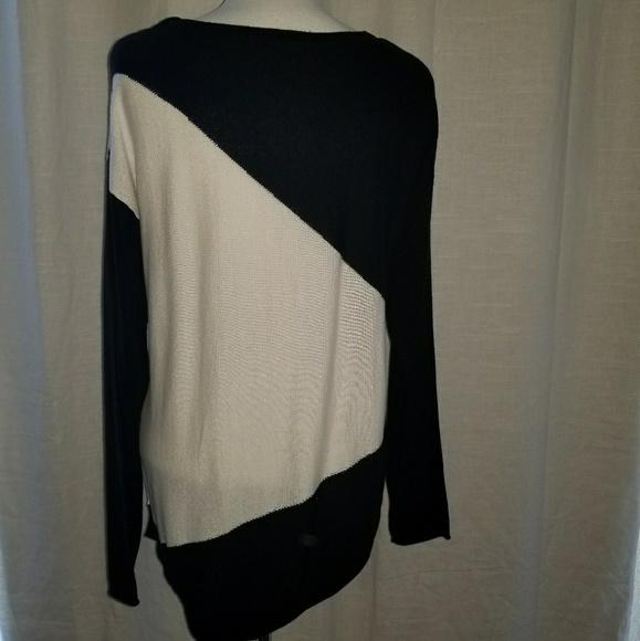 Lane Bryant Asymmetric Hem Sweater - Picture 4 of 5